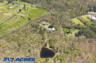 70 Bowling Center Ln, Hawley, PA 18428 - Photo 3