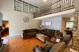 75 Parkwood Dr, Lake Ariel, PA 18436 - Photo 5