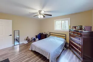 105 Wagoner Ln, Hawley, PA 18428 - Photo 11