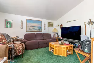 240 W Shore Dr, Hawley, PA 18428 - Photo 27