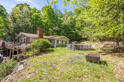 240 W Shore Drive, Hawley, PA 18428 - Photo 11