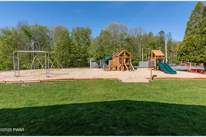 240 W Shore Drive, Hawley, PA 18428 - Photo 25