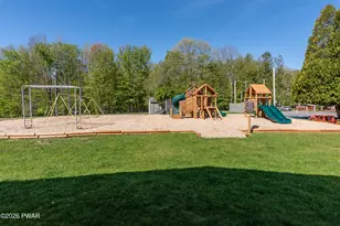 240 W Shore Dr, Hawley, PA 18428 - Photo 25