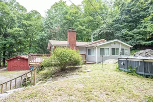 240 W Shore Dr, Hawley, PA 18428 - Photo 37