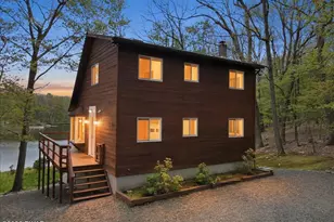 118 Heron Bay, Milford, PA 18337 - Photo 3
