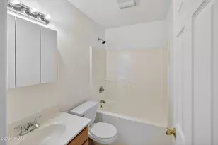 131 Marcel Dr, Dingmans Ferry, PA 18328 - Photo 27
