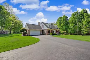 2141 Maplewood Rd, Jefferson Township, PA 18436 - Photo 57