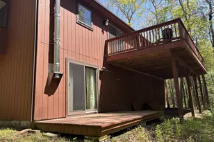 116 Beach Ln, Dingmans Ferry, PA 18328 - Photo 43