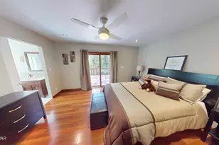 116 Beach Ln, Dingmans Ferry, PA 18328 - Photo 21
