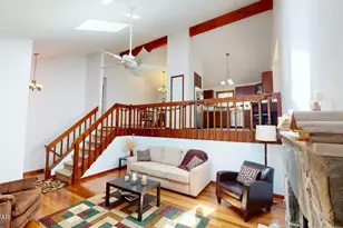 116 Beach Ln, Dingmans Ferry, PA 18328 - Photo 11