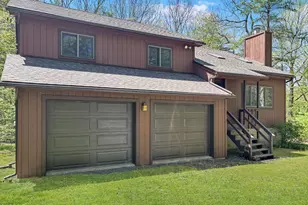 116 Beach Ln, Dingmans Ferry, PA 18328 - Photo 1