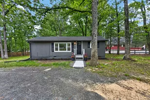 159 Sandstone Dr, Dingmans Ferry, PA 18328 - Photo 1