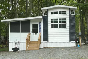 126 Deer Run, Milford, PA 18337 - Photo 3