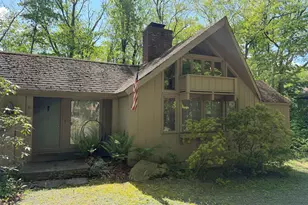822 Dogwood Ct, Lords Valley, PA 18428 - Photo 7