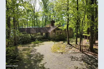 822 Dogwood Court, Lords Valley, PA 18428 - Photo 5