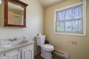227 Upper Independence Dr, Lackawaxen, PA 18435 - Photo 29