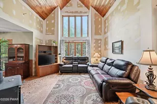 120 Coutts Point Dr, Paupack, PA 18451 - Photo 3