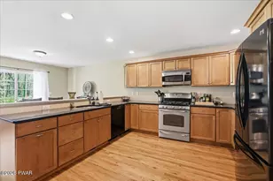 4109 Milford Landing Dr, Milford, PA 18337 - Photo 79