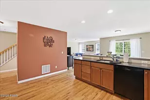 4109 Milford Landing Dr, Milford, PA 18337 - Photo 15