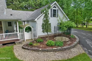 180 Mulberry Dr, Milford, PA 18337 - Photo 9