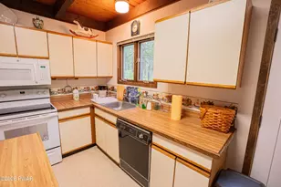 20 N Gate Ct S, Lake Ariel, PA 18436 - Photo 15