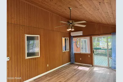 208 Mountain View Drive, Hawley, PA 18428 - Photo 17