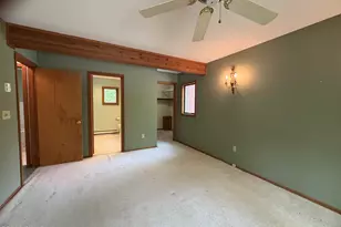 208 Mountain View Dr, Hawley, PA 18428 - Photo 23