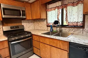 101 Bluestone Dr, Lords Valley, PA 18428 - Photo 7