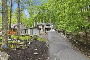 599 Lakeshore Dr, Lakeville, PA 18438 - Photo 3
