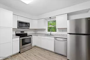 124 Pine Tree Rd, Shohola, PA 18458 - Photo 11