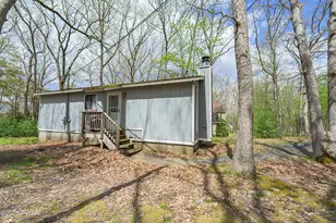 144 Maria Ln, Dingmans Ferry, PA 18328 - Photo 13