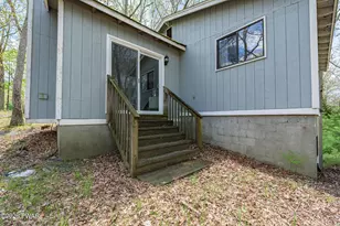 144 Maria Ln, Dingmans Ferry, PA 18328 - Photo 3