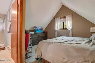 809 Rimrock Ct, Lords Valley, PA 18428 - Photo 19