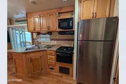 186 Shohola Parkway N, Shohola, PA 18458 - Photo 21