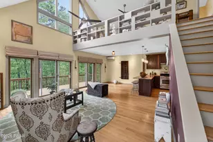 161 Woodland Dr, Dingmans Ferry, PA 18328 - Photo 17
