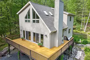 161 Woodland Dr, Dingmans Ferry, PA 18328 - Photo 3