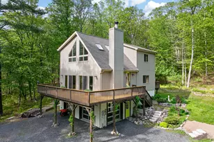 161 Woodland Dr, Dingmans Ferry, PA 18328 - Photo 1