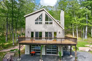 161 Woodland Dr, Dingmans Ferry, PA 18328 - Photo 5