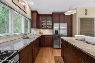 161 Woodland Dr, Dingmans Ferry, PA 18328 - Photo 19