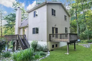 161 Woodland Dr, Dingmans Ferry, PA 18328 - Photo 7
