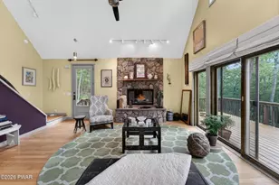 161 Woodland Dr, Dingmans Ferry, PA 18328 - Photo 19