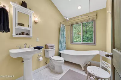 161 Woodland Drive, Dingmans Ferry, PA 18328 - Photo 41