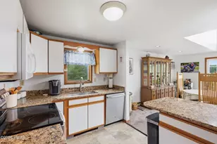 15 De Maio Dr, Equinunk, PA 18417 - Photo 15