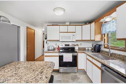 15 De Maio Drive, Equinunk, PA 18417 - Photo 13