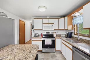 15 De Maio Dr, Equinunk, PA 18417 - Photo 13