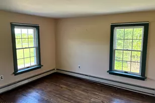 2111 Maplewood Rd, Lake Ariel, PA 18436 - Photo 15