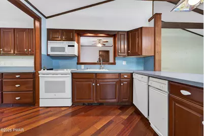 105 Stafford Court, Milford, PA 18337 - Photo 9