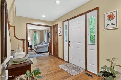107 Valley Court, Milford, PA 18337 - Photo 5