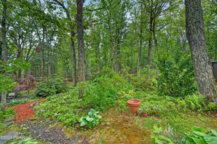 220 Kinsale Ln, Dingmans Ferry, PA 18328 - Photo 51