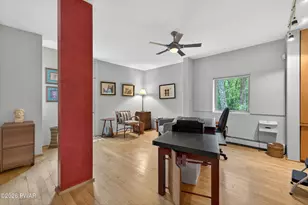 220 Kinsale Ln, Dingmans Ferry, PA 18328 - Photo 11